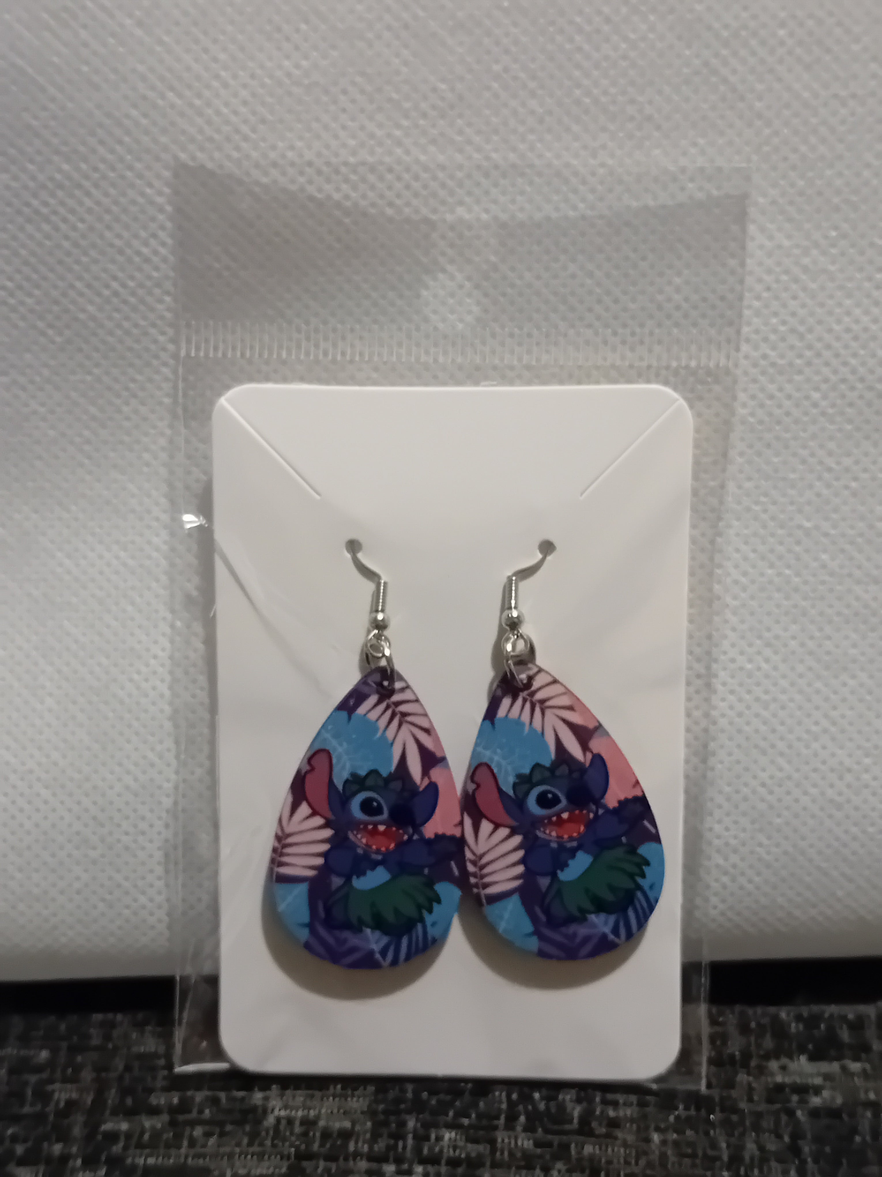 MDF wooden teardrop earrings - stitch.